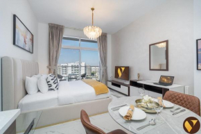 Vogue Residence - Near Miracle Garden and Butterfly Garden
